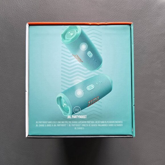 JBL CHARGE 5 - Portable Bluetooth Speaker Waterproof and USB Charge Out - Teal - Picture 5 of 5